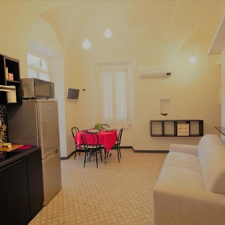 Il Geranio Apartment Finale Ligure Exterior foto