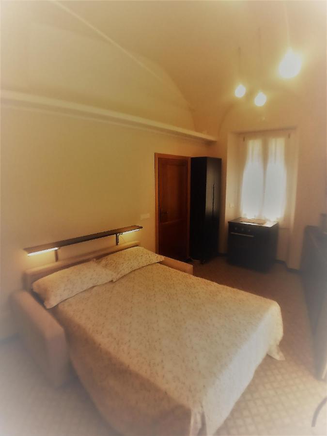 Il Geranio Apartment Finale Ligure Exterior foto